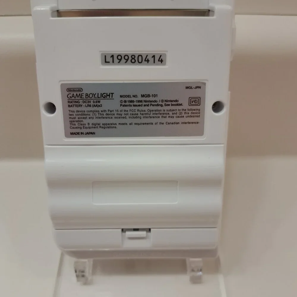 Rare Collectible Refurbished Gameboy Light White Original Screen Backlit